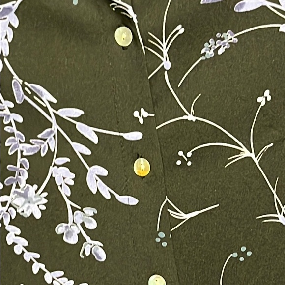 Notations Black Blouse with Lavender Floral Pattern - Picture 3 of 7